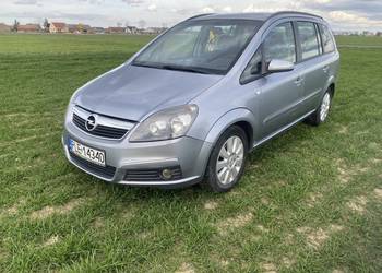 Opel zafira b 7 osobowa zamiana