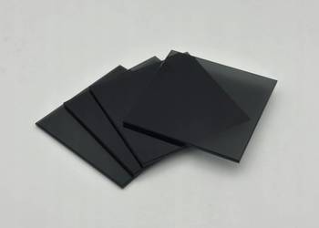 Szkło hartowane ANTISOL 6 mm – czarne, przyciemniane, polerowane, na wymiar