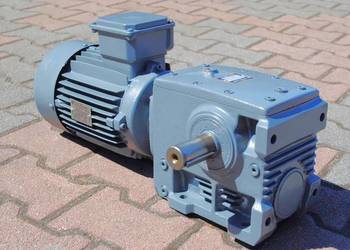 Motoreduktor kątowy 2,2kw. 73obr./min.. NORD