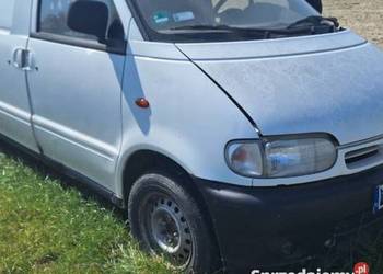 Błotnik Prawy Przrzedni Nissan Serena