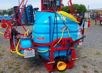 Opryskiwacz 800 l belka 15 m CALABRIA HYDRO