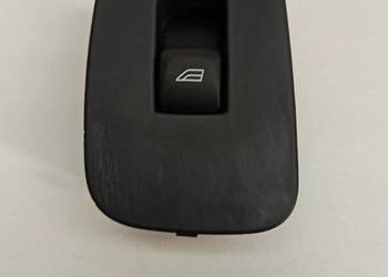 VOLVO XC60 V60 PRZYCISK OPUSZCZANIA SZYBY PRAWY