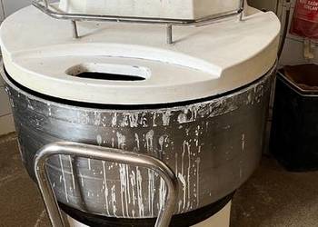 Syndyk - pakiet ruchomości (pozostałość po piekarni)