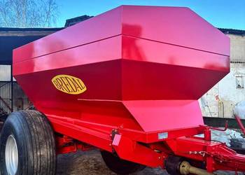 Rozsiewacz wapna Bredal B51 Rotina Amazone Zgb