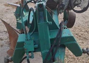 Pług 4o brotowy  Dowdeswell