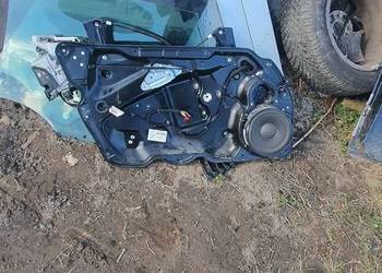 Passat b6 podnośnik szyby  lewy