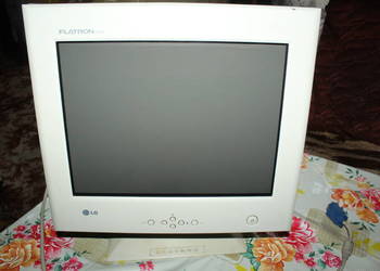 Monitor LG Flatron 775FT Używany + kabel zasilający