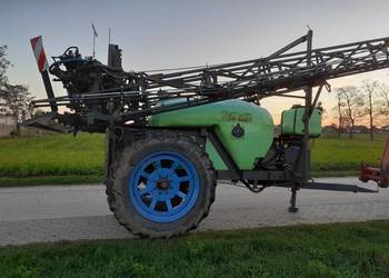 Opryskiwacz tecnoma 24m Rau kuhn jar met 400l moskit hardi r