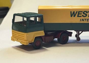 Kolekcjonerski model  ciężarówki Wiking Ford