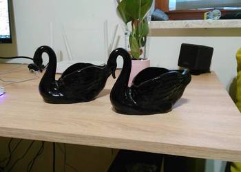 Czarne ceramiczne Łabędzie