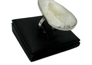 Srebrny pierścionek próby 925 - 6,11g (Rozmiar 19)