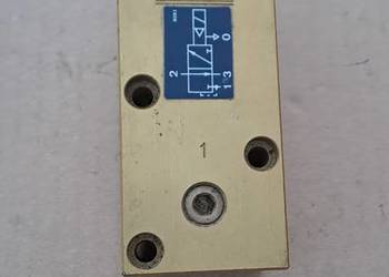 Elektrozawór pneumatyczny 331F21S06 24V