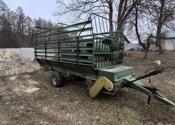 Przyczepa samozbierajaca