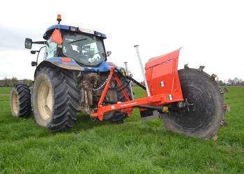 Koparka melioracyjna Frez do rowów Łańcuchowa do ciągnika BOXER D03