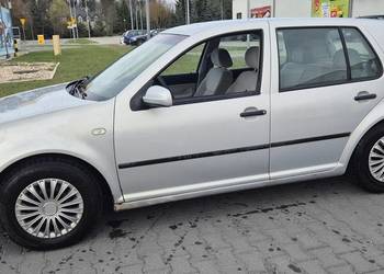 VW GOLF 4 HATCHBACK 1600 B+GAZ+KLIMA-OPŁATY NA ROK !!!