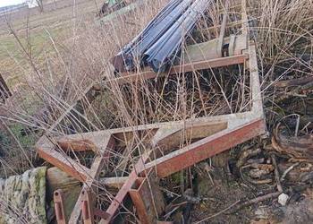 Przyczepa jednoosiowa ,dłużyca ,platforma,podwozie transport