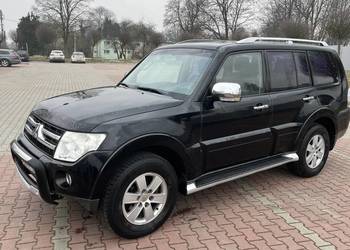 Sprzedam Mitsubishi Pajero Model 2010