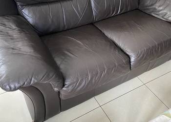 Sofa, dwa fotele i pufa skóra