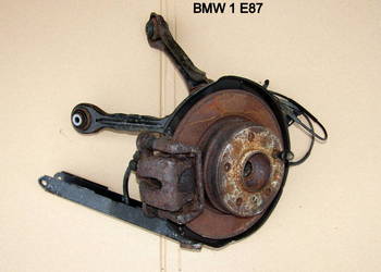 PIASTA ZWROTNICA TYLNA LEWA PRAWA BMW 1 E87