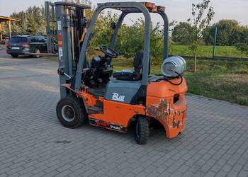 Wózek widłowy  Toyota tcm nissan udźwig 1800 kg sprowadzony gaz