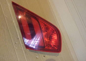 Lampa lewa tył Peugeot 308