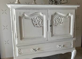 Komoda biała ludwikowska