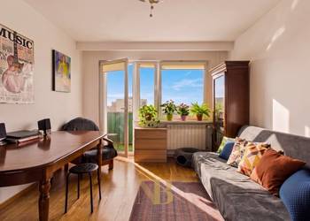 44 m² | 2 Pokoje | Osobna Kuchnia | Widok na Warszawę | 14. Piętro