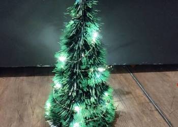 Choinka z Lancucha Światecznego