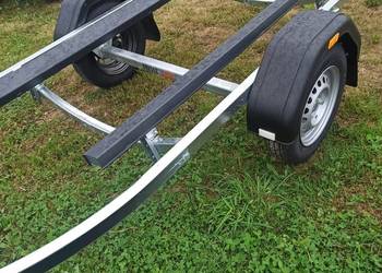 Przyczepa 8815UBRA750 Brenderup do transportu Skuterów