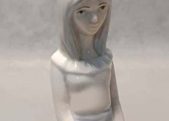 Porcelanas Miquel Requena Porcelanowa Figura CUART DE POBLET Valencia Spain Porcelanas Miquel Requena Porcelanowa Figura CUART DE POBLET Valencia Spain