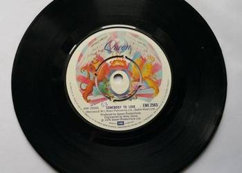 Queen - Somebody To Love 7zUK