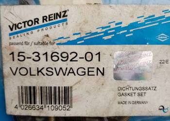 ORGINŁ Audi 80 90 coup 1.8 2.0 uszczelka pod klawiaturę ORGINŁ Audi 80 90 coup 1.8 2.0 uszczelka pod klawiaturę