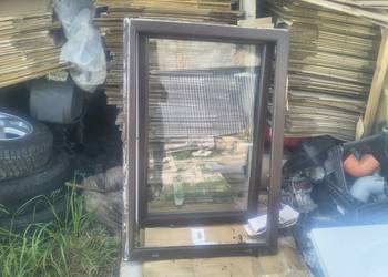 Okno 130 x 90 pcv brązowe zewnątrz białe w środku