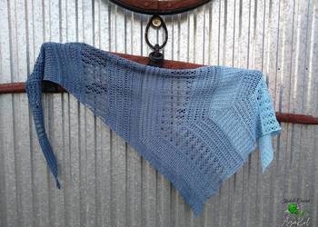 Handmade ręcznie robiona chusta na szydełku KARIBI