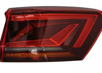 Volkswagen Touareg 18‑ Lampa tylna prawa