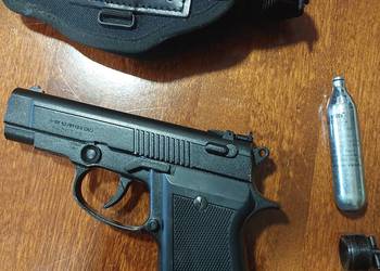 Wiatrówka pistolet
