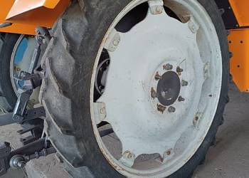 Opony rolnicze 9.5 - 44 z felgami 2 szt