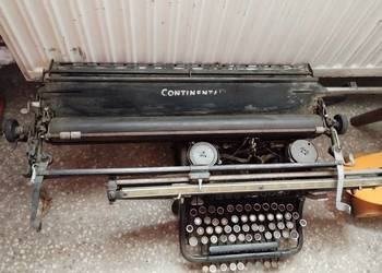 Maszyna do pisania Continental.