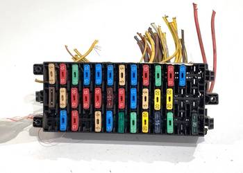 SKRZYNKA BEZPIECZNIKÓW OPEL MOVANO A Bus 2.5 115KM MODUŁ