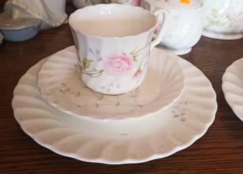 Filiżanka z talerzykiem  Rosa Florantes Yamaka Japan Filiżanka z talerzykiem  Rosa Florantes Yamaka Japan