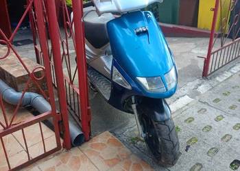 Skuter Aprilia sr50 50cc 2t uszkodzony