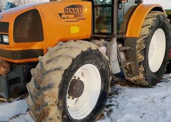Ciągniki rolnicze Renault Ares 826 w oryginale nie pracował w polu