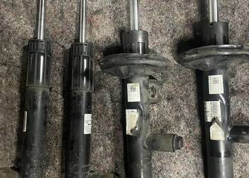 Amortyzatory komplet golf 7 R