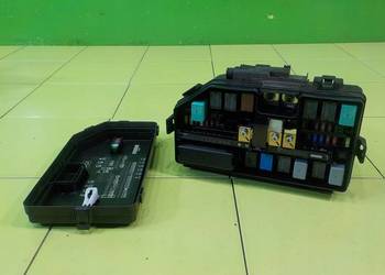 HONDA CRV IV 2.0 --VTEC 13r 5D skrzynka bezpiecznikow T0AA011