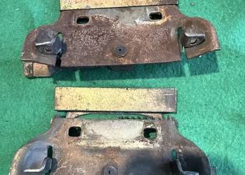 Klamki zew. drzwi prawa i lewa BMW e21