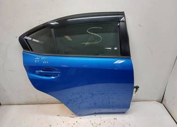 Subaru WRX STI 2015r drzwi prawe tył tylne niebieskie k7x 
