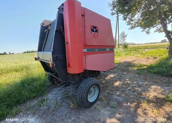 Sprzedam prasę  marki Massey Ferguson