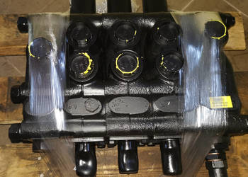 Rozdzielacz hydrauliczny AD 20, AD 28, RS 25-T3-B3U23