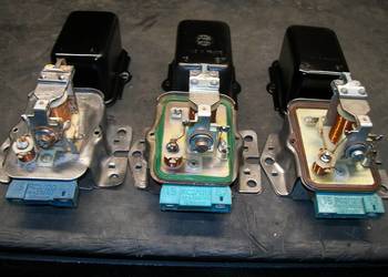 FIAT 125, 125P. REGULATOR NAPIĘCIA RC2/12D. 12V ORYGINAŁ PRL