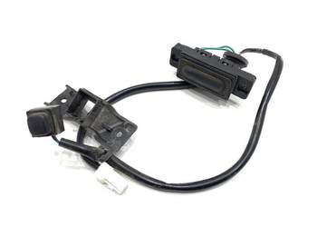 KLAMKA KLAPY TYŁ SUZUKI SX4 Crossover Pearl white